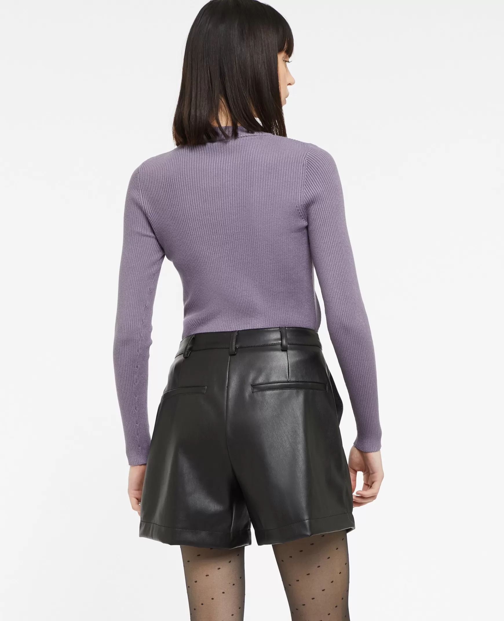 Pimkie Short taille haute en simili cuir avec pinces - Noir Clearance